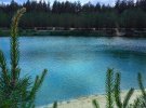 Блакитне озеро в селі Собковка Новосанжарського району