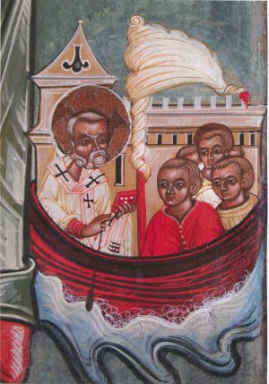 На іконах святого Миколая інколи зображали у човні. Вважали покровителем мореплавців і мандрівників. Є версія, що він сам був із родини рибалок