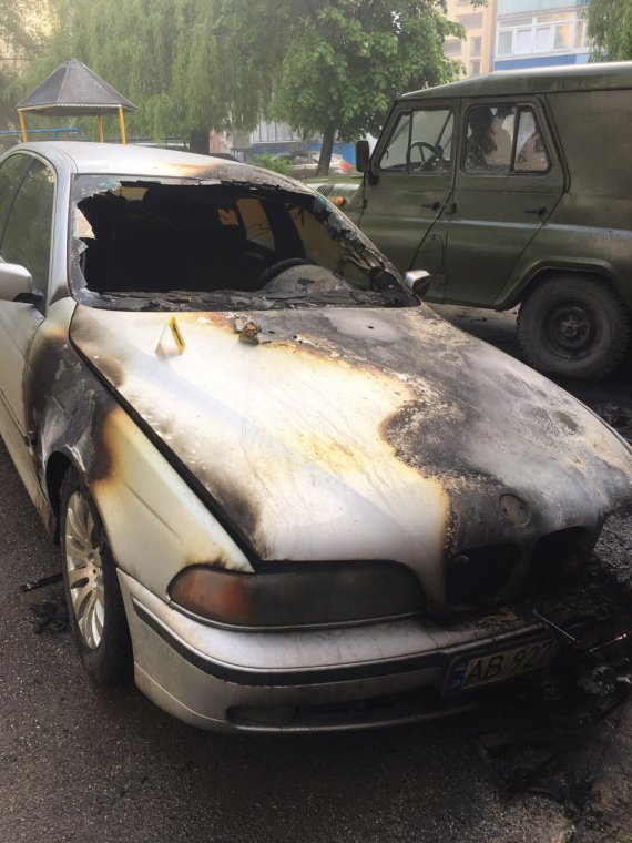 Вінницька область: фермеру Вікторії Кулик знову спалили машину 