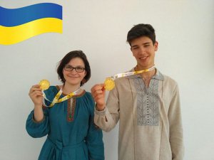 Одинадцятикласники Софія Золотопупова з Луцька та Данило Коноваленко з Києва взяли участь у міжнародній олімпіаді з екології у Кенії. Обоє виграли золоті медалі