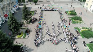 Живий тризуб створили білоцерківські студенти у центрі міста 16 травня