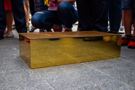 Монатік каже, що проходив повз "Площі зірок" по дорозі на роботу. Закликав фанатів вірити у власні сили.