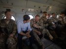 Президент Владимир Зеленский посетил позиции ВСУ на Луганщине