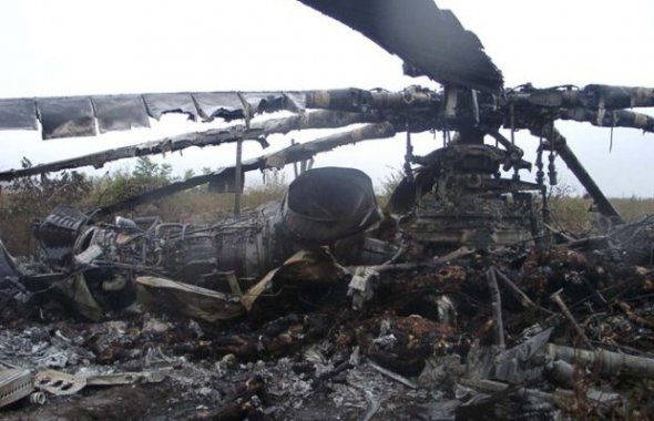 Сбитый российскими боевиками вертолет Ми-8 вез украинских бойцов из ротации.