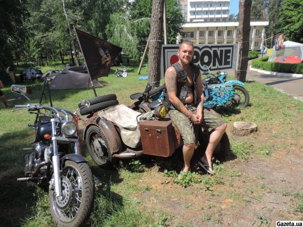 Дмитрий Фесенко с города Рогозин купил байк 1960 года за 3 тыс. грн