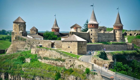 Стандарті тури в Кам'янець-Подільський користуються популярністю серед українців