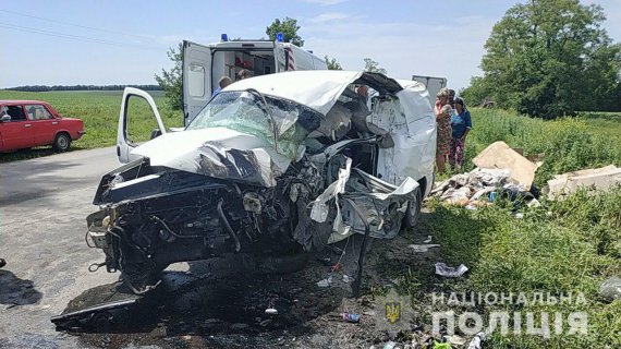 У Кобеляцькому районі Полтавщини на трасі Полтава-Олександрія сталася смертельна ДТП