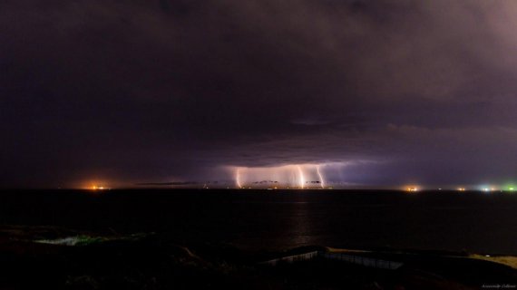 Фотограф сделал эти кадры около 4 утра.