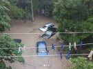 Автомобили на улице Кожанова затопило под крышу