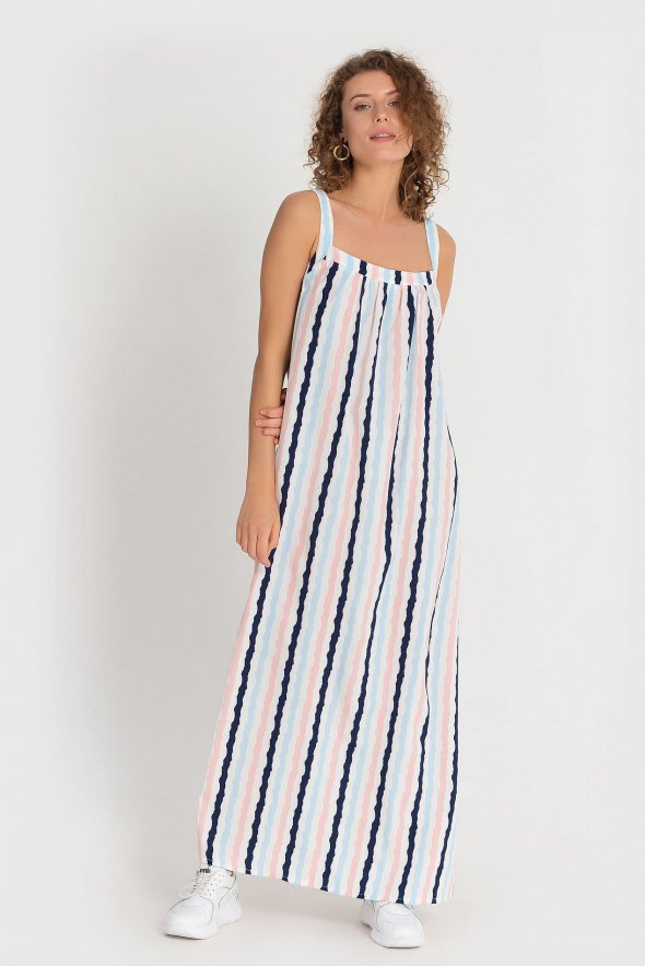 Бренд VOVK потішить різноманіттям одягу і приємними цінами