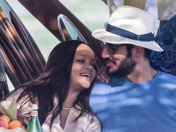 Ріанна зізналась, що її коханий це мільярдер Хассан Джаміль