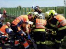 Школьный автобус врезался сзади в фуру на автомагистрали на востоке Чехии