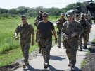 Целью визита стало ознакомление с ситуацией на линии соприкосновения, оценка вероятности угроз, стоящих перед защитниками Украины и мирным населением Донецкой и Луганской областей.