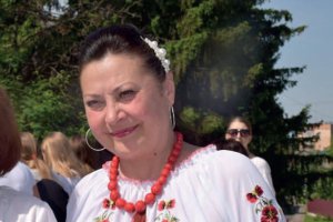 Людмила Спатар у червні 2014 року переїхала до Нових Санжарів на Полтавщині із Горлівки Донецької області
