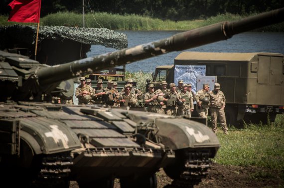 В Донецкой области прошли танковые соревнования
