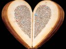 В Средневековье делали молитвенники в форме сердца