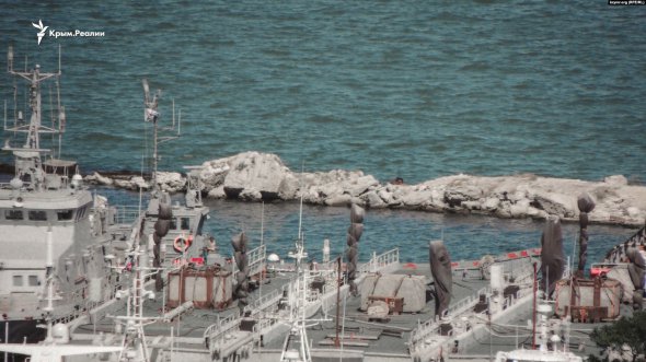 В порту Керчі стояли українські кораблі, які захопили в Керченській протоці 