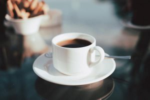 Кофе влияет на активизацию производства бурого жира в организме. Фото: УНИАН