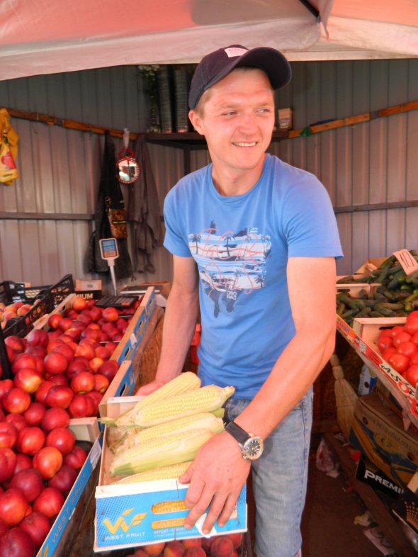 Сезон кукурудзи: продавці сказали, коли чекати дешевого смаколика літа