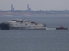 Американський швидкохідний транспортно-десантний корабель USNS Yuma зайшов у порт Одеси