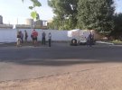 Мешканці селища Тростянець   на Вінниччині  четверту добу блокують   роботу спиртового заводу через сморід відходів виробництва з бардових полів