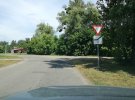 У селі Сем'янівка Полтавського району встановили нові дорожні знаки