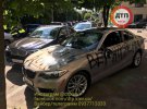 Неизвестные побили и разрисовали автомобиль BMW