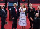Меланія Трамп забула надягути білизну під сукню