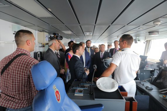 Зеленський і Полторак відвідали іноземні кораблі в Одесі. Фото: Міноборони