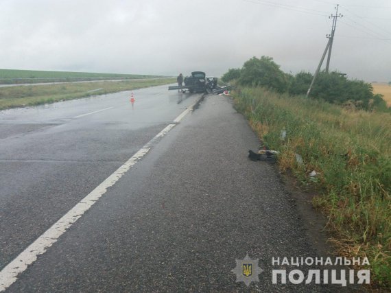 Під Харковом у аварії загинула 9-річна дівчинка, яка їхала в авто із родиною