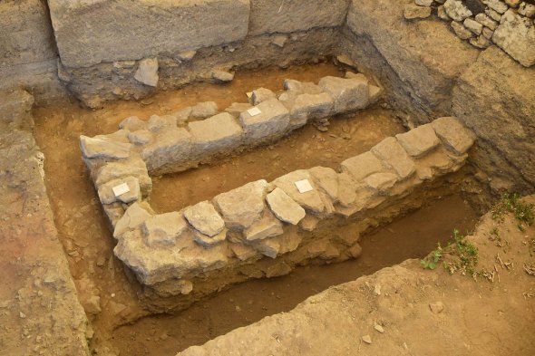 Алтарь храма найденный в ходе раскопок древнегреческого города Селинунт