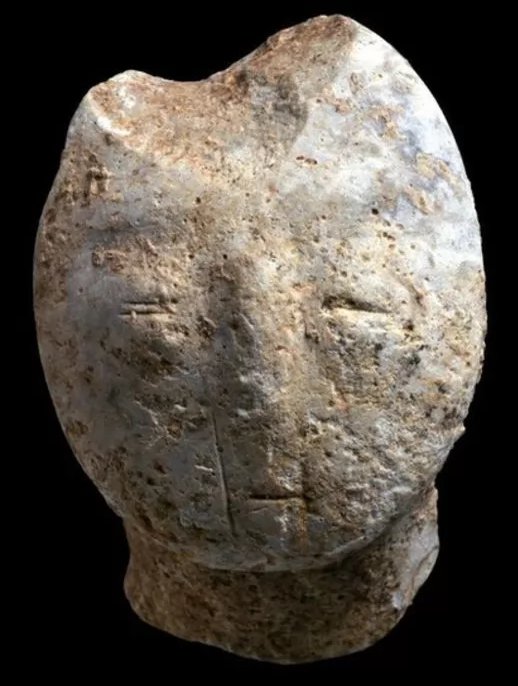 Фигурка человека найденная в неолитическом мегаполисе неподалеку Иерусалима