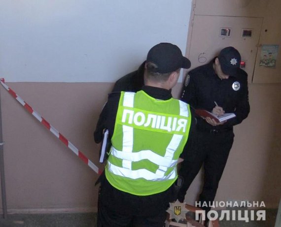 В квартире по ул. Чистяковской в ​​Киеве нашли убитой 52-летнюю женщину