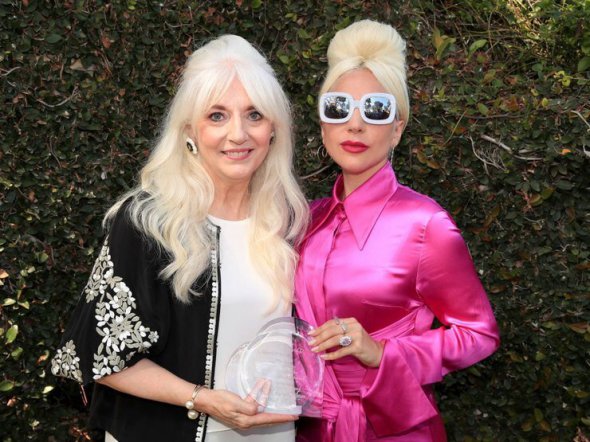 Леди Гага с матерью Синтией Джерманотта
