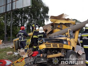 В результате ДТП погиб 1 человек, еще трое получили травмы. Фото: Нацполиция