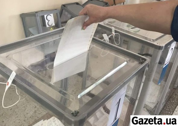 Партия Шария прошла бы в Раду, если бы голосовали избиратели 18-40 лет