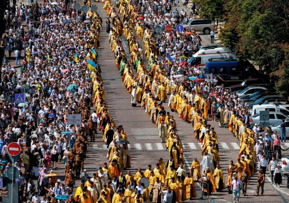 Священики й віряни Православної церкви України 28 липня ходою відзначають 1031-річчя хрещення Київської Русі