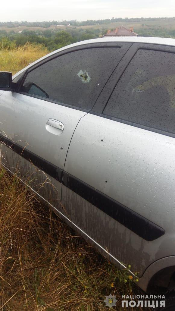 На Миколаївщині у розстріляній іномарці знайшли мертвим  38-річного  чоловіка