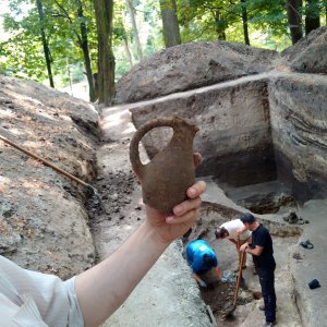 Археологи проводят раскопки церкви времен Киевской Руси в Буске Львовской области
