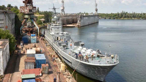 В Николаеве ремонтируют крупнейший десантный корабль ВМС Украины. Фото: Укроборонпром