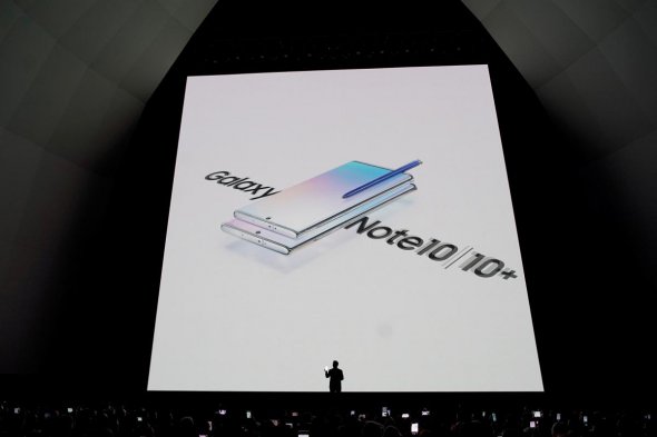 Компанія Samsung у Нью-Йорку презентувала смартфони Galaxy Note 10 і Galaxy Note 10 Plus із функцією планшета та ноутбука
