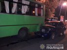 У Харкові   «ВАЗ-21103» влетів під автобус «ЗАЗ І-VAN». 5 людей зазнали травм