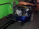 У Харкові   «ВАЗ-21103» влетів під автобус «ЗАЗ І-VAN». 5 людей зазнали травм