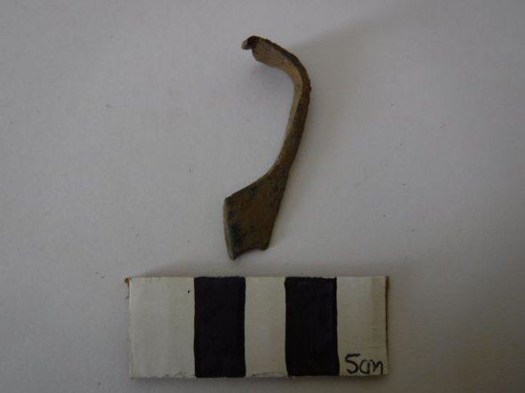 Средневековая застежка найдена на раскопе
