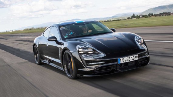 Porsche Taycan презентують 4 вересня