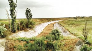У травні 2014-го Україна перекрила Північнокримський канал, що з’єднує півострів із Дніпром. Для відновлення водопостачання його треба повністю реконструювати