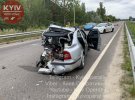 У Києві фургон із хлібом розчавив жінку в легковику