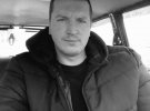 Миколу Середницького з Трепівки Знам’янського району Кіровоградщини підозрюють у вбивстві 16-річної Діани Хріненко із села Суботці. Дівчина зникла у ніч на 25 серпня торік. За сім місяців її останки знайшли закопаними в полі сусіднього села