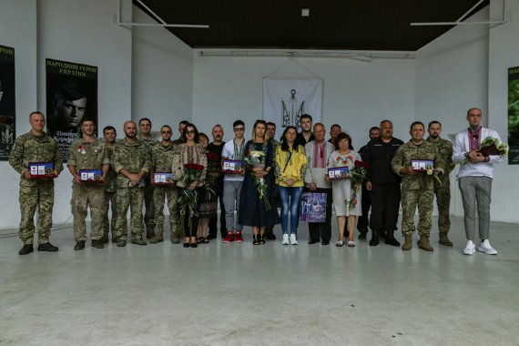 Награждение народных героев в Ровно
