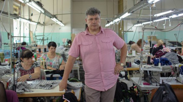 Игорь в швейном бизнесе 19 лет